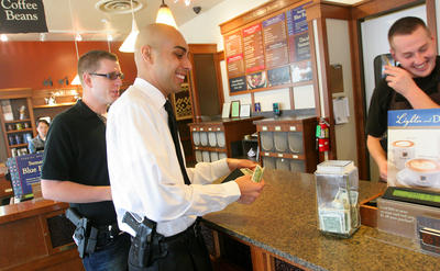 Open  Coffee Shop on Open Carry Supporters In A California Coffee Shop